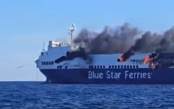 BLUE CARRIER 2: Συνεχίζεται η κατάσβεση νοτιοδυτικά της Τήνου