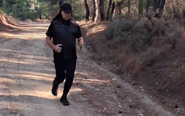 Βόρεια Ελλάδα: Γιατρός τρέχει 520 χιλιόμετρα για τους ήρωες του 1940 - Ξεκίνησε σήμερα από το οχυρό Νυμφαίας.