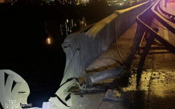 Κίεβο: Στόχος ρωσικής αεροπορικής επίθεσης η Βόρεια Γέφυρα στον Δνείπερο - «Κόβεται» στα δύο η ουκρανική πρωτεύουσα