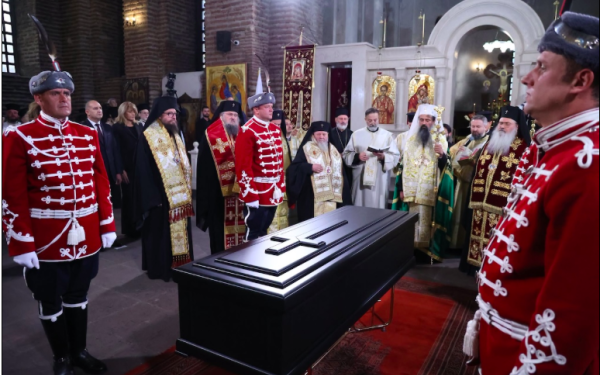 Στην «Αγία Σοφία» Σόφιας τα λείψανα του Τσάρου Σαμουήλ (ΦΩΤΟ)