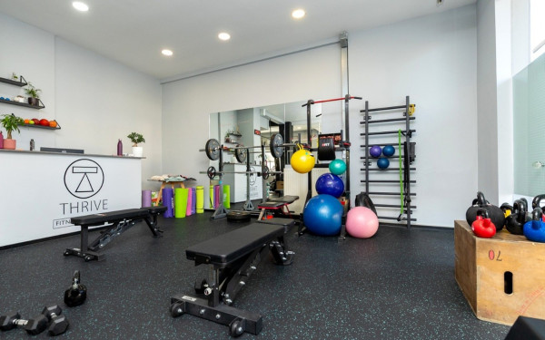 Thrive Fitness Boutique: Ένας σύγχρονος χώρος άσκησης, όπου η εξατομίκευση, η ασφάλεια και η ανθρώπινη επαφή βρίσκονται στο επίκεντρο