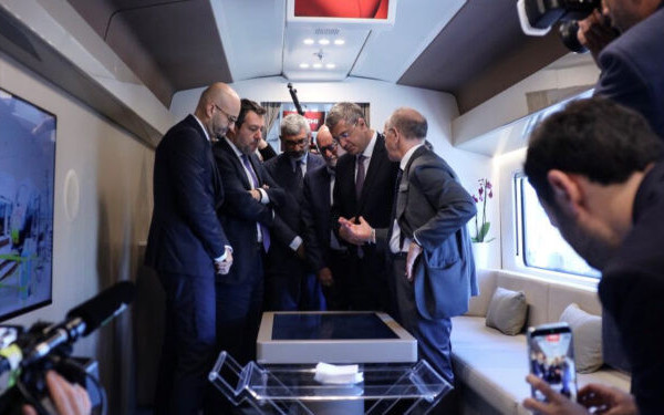 Τζιτζικώστας από Βερολίνο: Ασφάλεια, υψηλές ταχύτητες και ενιαία εισιτήρια στο επίκεντρο του ευρωπαϊκού σιδηροδρόμου