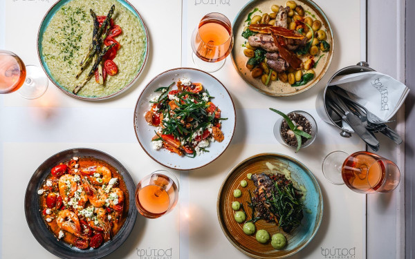 Φύτρα: Το resto της Χαριλάου, που έχει «κερδίσει» τους foodies εντός κι εκτός Θεσσαλονίκης… κι όχι μόνο
