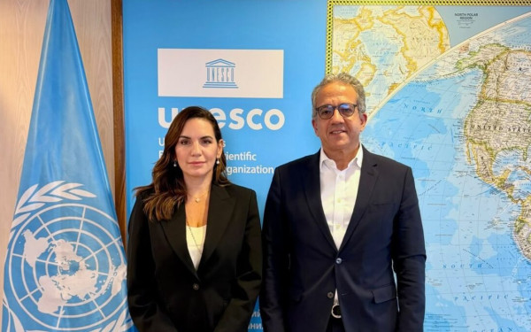 Συνάντηση Κεφαλογιάννη με την ηγεσία της UNESCO στο Παρίσι: Στο επίκεντρο ο βιώσιμος πολιτιστικός τουρισμός