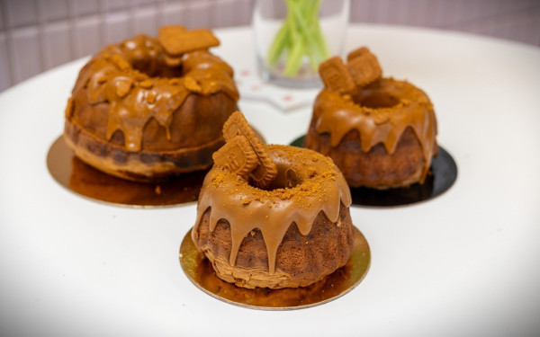 Pepi Beza Boutique Baking: 10 χρόνια γλυκιάς δημιουργίας με άρωμα Λονδίνου