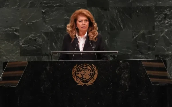 Προεδρικές εκλογές στη Βουλγαρία: Η Ιλιάνα Γιότοβα και ο Αντρέι Γκιούροφ θα αναμετρηθούν στον δεύτερο γύρο