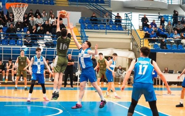 Σκάνδαλο στο μπάσκετ: Τι συνέβη στον επίμαχο αγώνα του Ελληνικού Κολλεγίου Θεσσαλονίκης στην Κύπρο - Το βίντεο του επεισοδιακού ματς