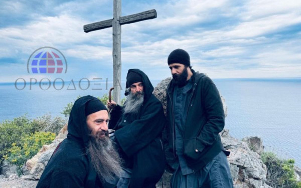 «Άγιος Ιωσήφ ο Ησυχαστής»: Ολοκληρώθηκαν τα γυρίσματα της νέας σειράς - Άρης Σερβετάλης και Τάσος Λέκκας στους πρωταγωνιστικούς ρόλους