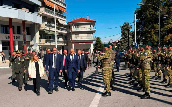 Με λαμπρότητα γιορτάστηκε ο εορτασμός της 114ης επετείου της απελευθέρωσης της Νάουσας από τον τουρκικό ζυγό