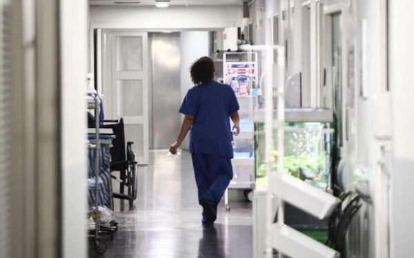 Το πρώτο κρούσμα του ιού Σαμόντα καταγράφηκε στη Γαλλία - Τι είναι και πώς μεταδίδεται