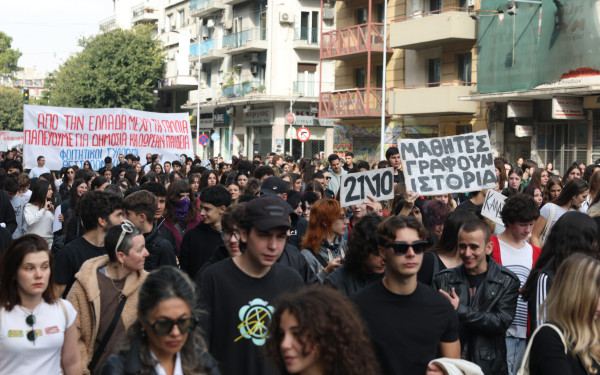Ευτυχώς όλα κύλησαν ομαλά στην Ελλάδα. Του Σάκη Μουμτζή