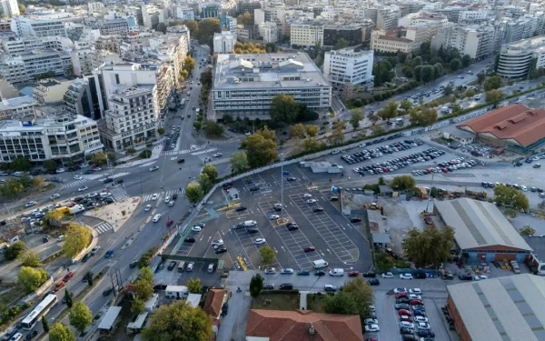 Θεσσαλονίκη: 156 νέες θέσεις στάθμευσης στο κέντρο - Άνοιξε το πάρκινγκ Π3 στο λιμάνι