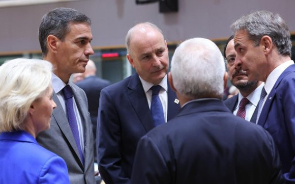 Σύνοδος Κορυφής ΕΕ: Νέα ρήξη στους «27» για το μεταναστευτικό - Ένταση Δανίας και Ιταλίας με Σάντσεθ