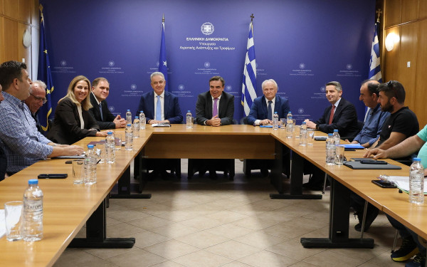 Συνάντηση Μ. Σχοινά με αντιπροσωπία της Πανελλαδικής Επιτροπής Μπλόκων