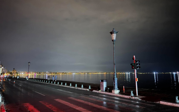 Blackout στο κέντρο της Θεσσαλονίκης - Χωρίς ρεύμα πολλές περιοχές και δρόμοι της πόλης