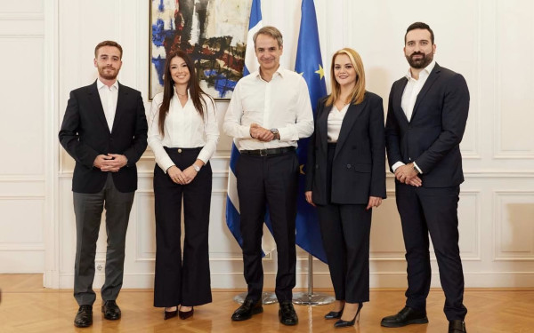 Νέα Δημοκρατία: Τέσσερις νέοι αναπληρωτές εκπρόσωποι Τύπου ορίστηκαν παρουσία Κ. Μητσοτάκη - Τα ονόματα