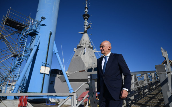 Γαλλία: Υψώθηκε η ελληνική σημαία στη φρεγάτα Belharra «Νέαρχος» - Ν. Δένδιας»: Η πιο σύγχρονη πλατφόρμα που έχει δημιουργηθεί