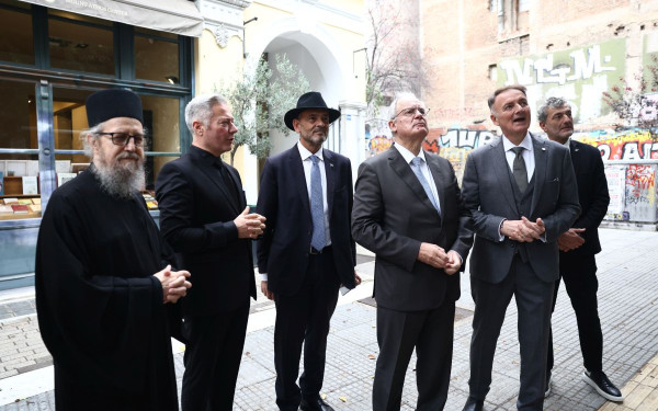 Θεσσαλονίκη: Ο Κ. Τασούλας εγκαινίασε την έκθεση ζωγραφικής «Νίκος Γαβριήλ Πεντζίκης: Θρέμμα του Άθω»