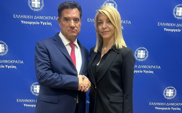 Τον Άδωνι Γεωργιάδη συνάντησε η Αφροδίτη Νέστορα - Τι συζήτησαν