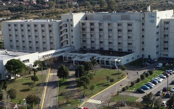 Τραγωδία στην Πάτρα: Νεκρό βρέφος μεταφέρθηκε στο Πανεπιστημιακό Νοσοκομείο