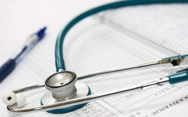 Κόντρα γιατρών - υπουργείου Υγείας για τη μη συνταγογράφηγση του αντιγριπικού εμβολίου