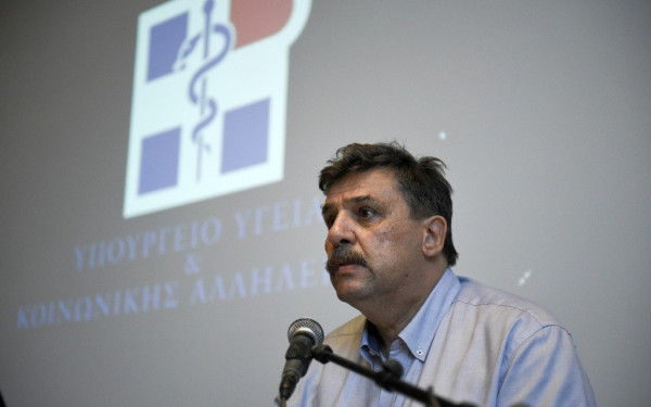 Α. Ξανθός: Ο Β. Κικίλιας να εξαλείψει τις σκιές περί αδιαφάνειας στον ΕΟΔΥ