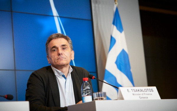 Τσακαλώτος: Οι παλαιοί συνταξιούχοι θα τεθούν εκτός συστήματος με φυσικό τρόπο (βίντεο)