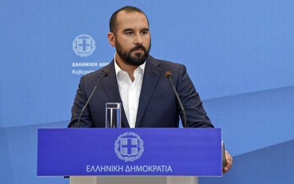 Δ. Τζανακοπούλος: Η κ. Παναγοπούλου δικαιούται να φιλοξενήσει για 2-3 μέρες τον πρωθυπουργό