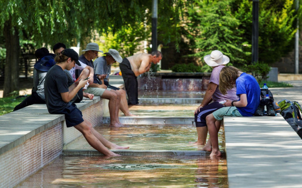 Μέτρα για τις επισκέψεις σε αρχαιολογικούς χώρους ενόψει καύσωνα - Σκίαστρα και δωρεάν νερά στην Ακρόπολη