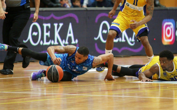 Μπάσκετ: Διαψεύδει ο Χολαργός για παραχώρηση του ΑΦΜ του στο Λαύριο