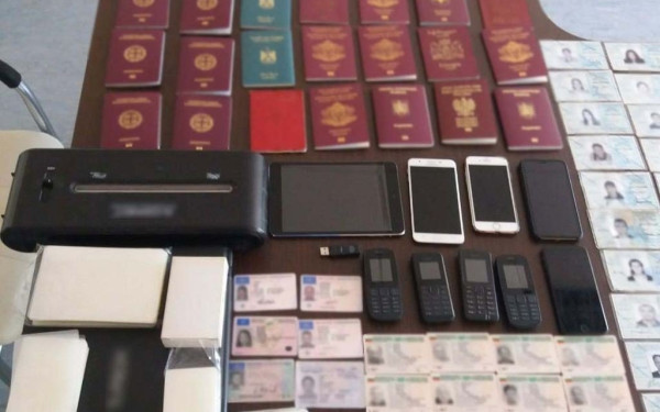 Εξάρθρωση συμμορίας πλαστογράφησης ταξιδιωτικών εγγράφων: Τουρκία - Ρόδος - Αθήνα - Ευρώπη η διαδρομή - Πόσο κόστιζε
