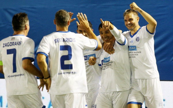 Η Εθνική Ελλάδας το... ξανασήκωσε! (photos+video)