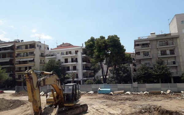 Αντιδράσεις για το... υπό ανέγερση 23ο δημοτικό σχολείο Καλαμαριάς 