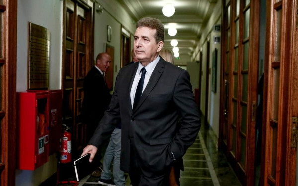 Ειδικός σύμβουλος του Μ. Χρυσοχοΐδη δέχθηκε επίθεση από αγνώστους