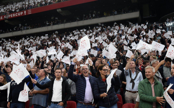 Άλλο ματς έβλεπαν οι Ολλανδοί