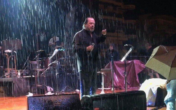 Θεσσαλονίκη: Ο Γιάννης Πάριος στο Θέατρο Δάσους