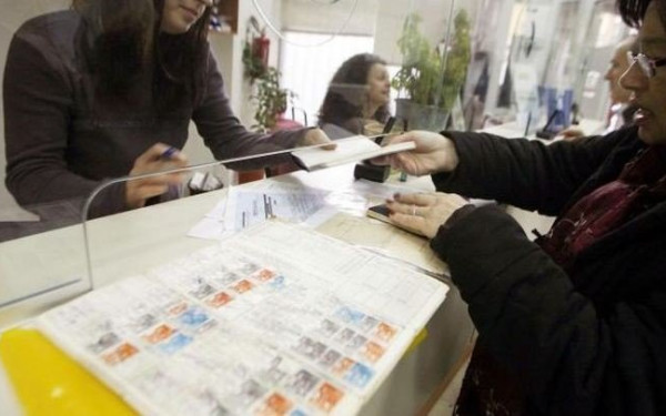 Στη Βουλή το μίνι ασφαλιστικό: Τι περιλαμβάνει για απασχόληση συνταξιούχων και επίδομα προσωπικής διαφοράς