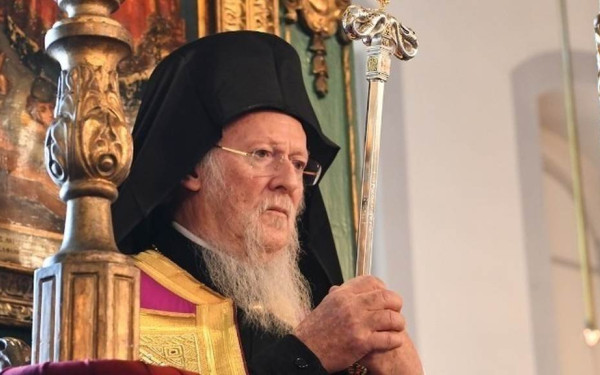 Σπάει ταμπού κι απαγορεύσεις έξι αιώνων ο Οικουμενικός Πατριάρχης Βαρθολομαίος και πάει στην Κύπρο