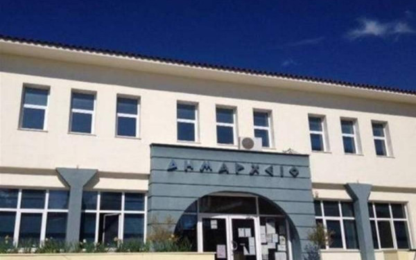 Κλειστό λόγω κρούσματος κορονοϊού το δημαρχείο Ωραιοκάστρου