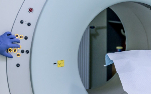 ΕΟΠΥΥ: Χωρίς συμμετοχή από τους ασθενείς η συνταγογράφηση σκιαγραφικών για αξονικές και μαγνητικές τομογραφίες