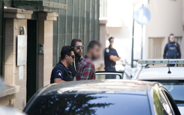 Θεσσαλονίκη: 12 προσαγωγές για την εισβολή του Ρουβίκωνα στο τουρκικό προξενείο (Βίντεο)