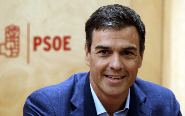 Ισπανία: Ο Πέδρο Σάντσεθ στην άμυνα