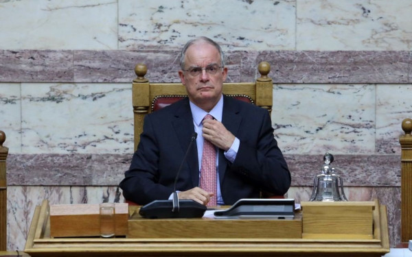 «Αλληλεγγύη στον αγωνιζόμενο ουκρανικό λαό» από τον πρόεδρο της Βουλής των Ελλήνων	