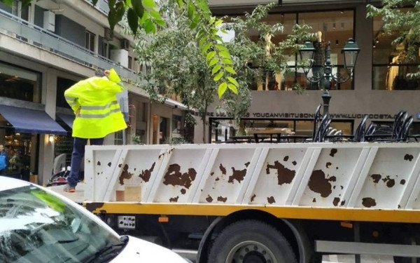 Μήνυμα Αγγελούδη για τραπεζοκαθίσματα και νυχτερινά μαγαζιά: «Η ασυδοσία δεν θα περάσει»