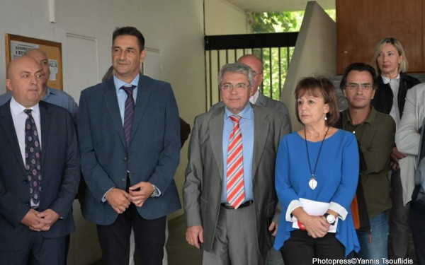 Εγκαινιάστηκε η ενοποιημένη βιβλιοθήκη της σχολής Οικονομικών και Πολιτικών Επιστημών του ΑΠΘ
