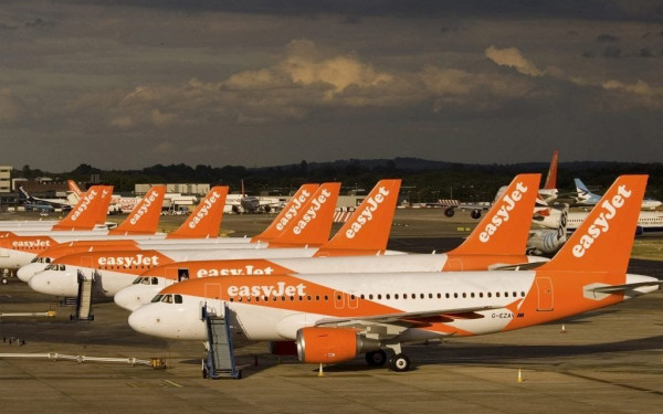 Η easyjet ανακοίνωσε ακυρώσεις 1.700 πτήσεων