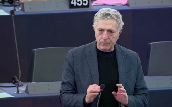 Στ. Κούλογλου: Τα εγκλήματα πολέμου κατά της Ουκρανίας πρέπει να παραπεμφθούν στο Διεθνές Ποινικό Δικαστήριο