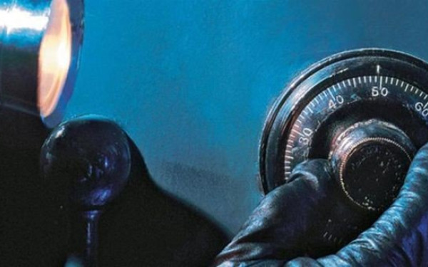 Θέρμη: Εξιχνιάστηκε ληστεία-«μαμούθ» - Έκλεψαν χρηματοκιβώτιο που περιείχε 247.000 ευρώ