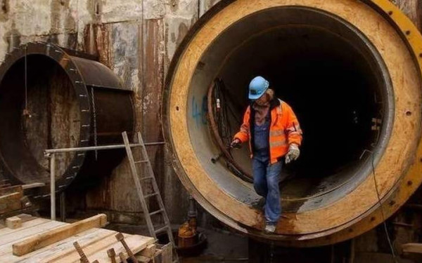 Στα τέλη Ιανουαρίου οι υπογραφές για την κατασκευή του αγωγού Ελλάδας - Β. Μακεδονίας