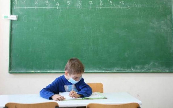 Yπουργείο Παιδείας: Ετοιμάζει εγκύκλιο για τις απουσίες των μαθητών λόγω έξαρσης της γρίπης